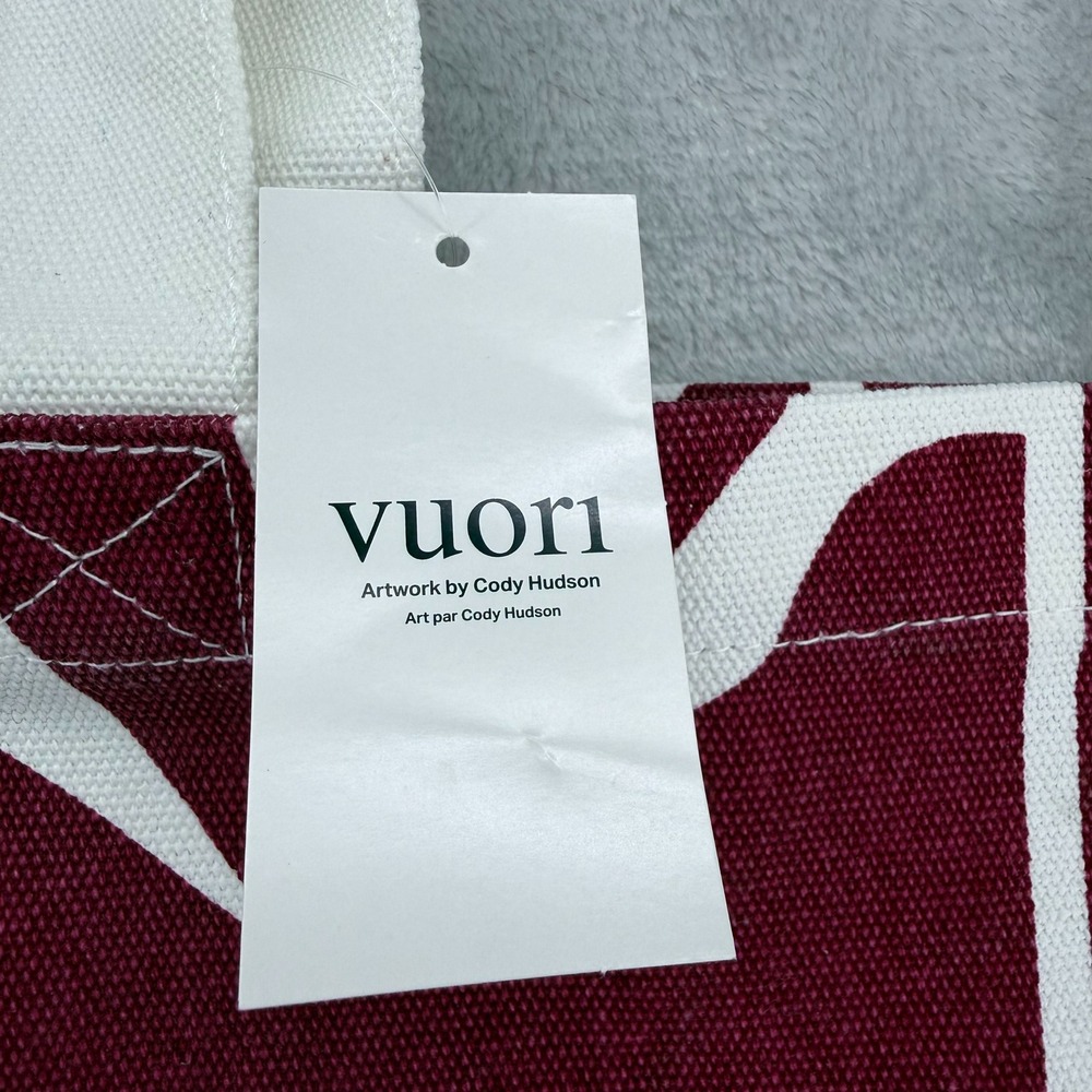 Vuori Cody Hudson Holiday 25 Tote Bag Strawberry Red White Canvas V8187 NEW - Picture 3 of 9